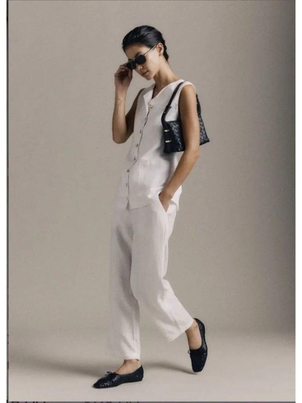 Quince Women’s 100% European Linen Pull On Crop Pants White Size S - Picture 2 of 16